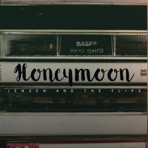 ดาวน์โหลดและฟังเพลง Lovechild พร้อมเนื้อเพลงจาก Jensen & The Flips