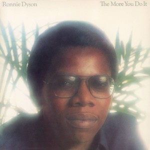 ดาวน์โหลดและฟังเพลง Love Won't Let Me Wait พร้อมเนื้อเพลงจาก Ronnie Dyson