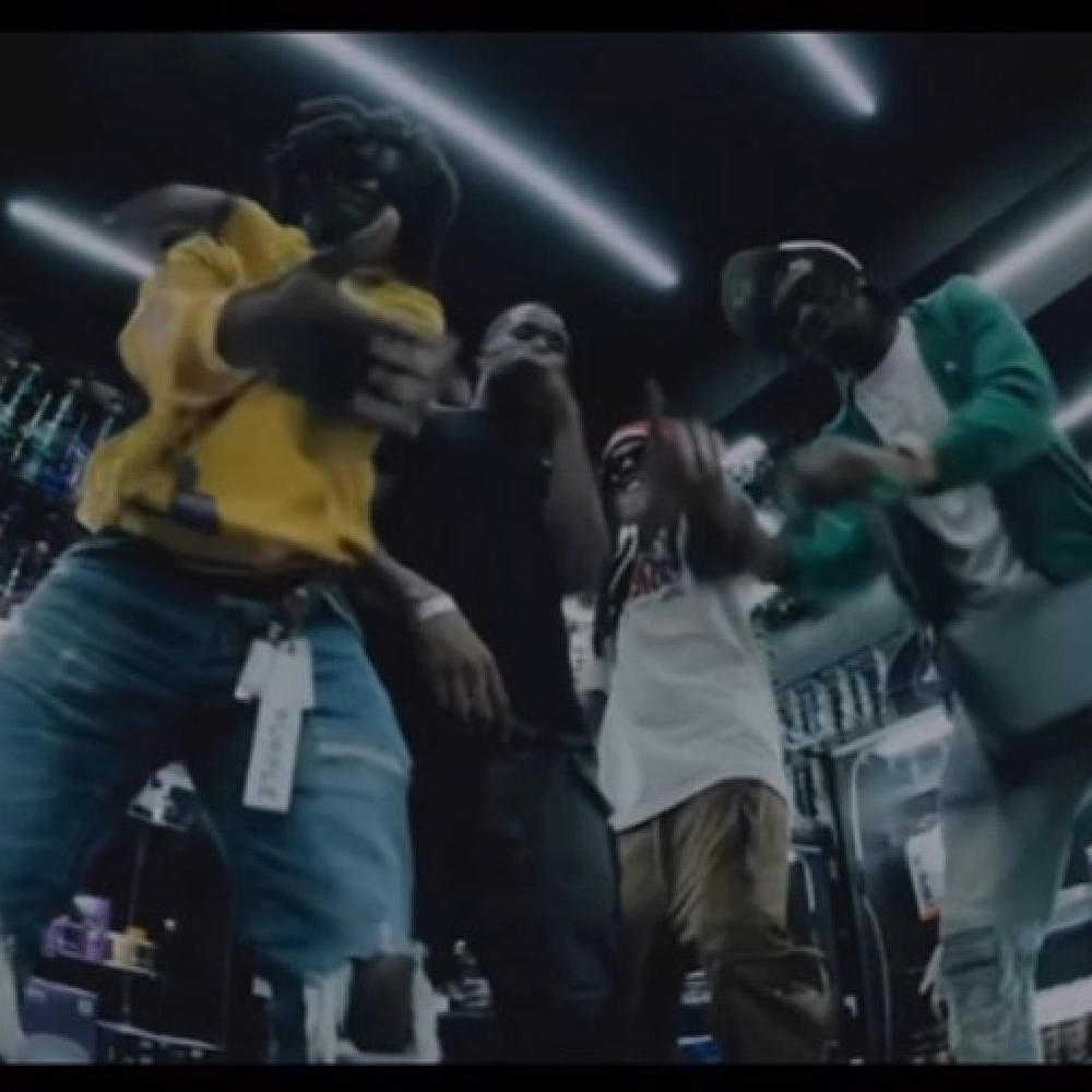 Never Never Land (feat. PharoTheGreat, BTGMurdaa, BBE Dreco & Wy.Z) (Explicit)