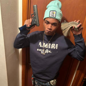 收聽Zavy50的Not a benz (feat. Naz turnt) (Explicit)歌詞歌曲