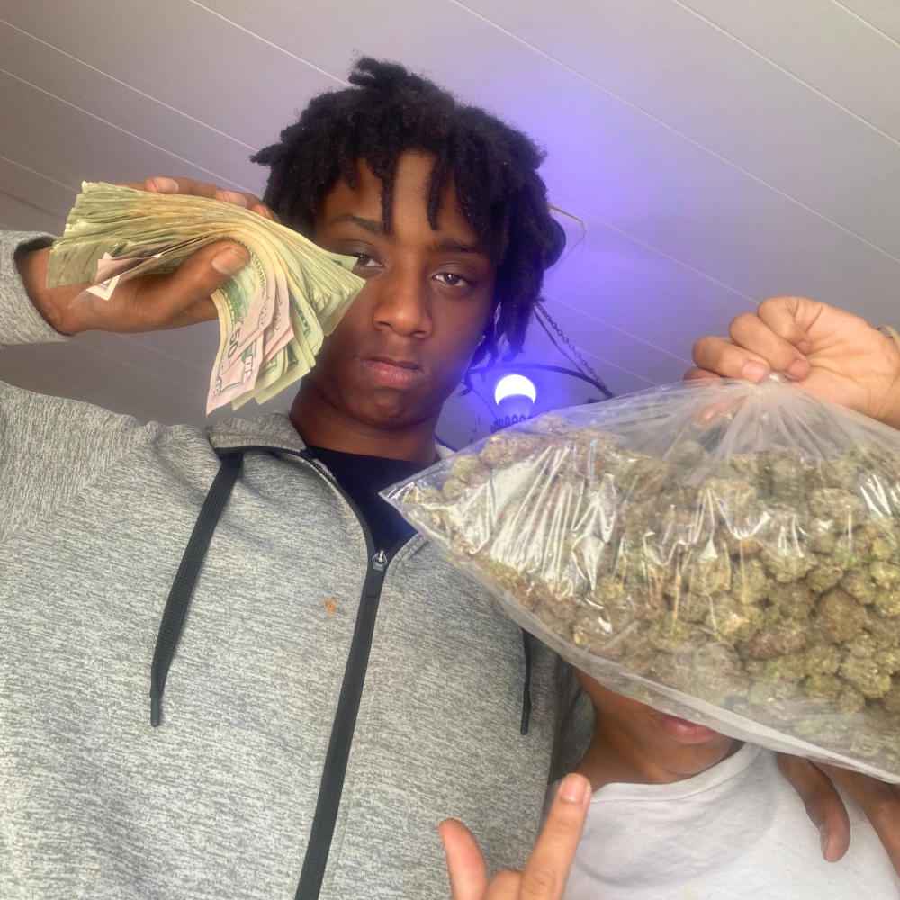 Lane SnaTch (feat. Fre$h) (Explicit)
