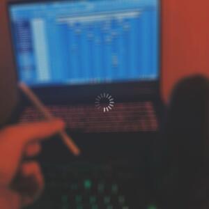 default playlist img