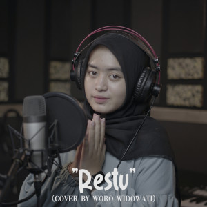 Dengarkan Restu lagu dari Woro Widowati dengan lirik