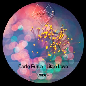 收聽Carlo Runia的Little Love (Extended Mix)歌詞歌曲