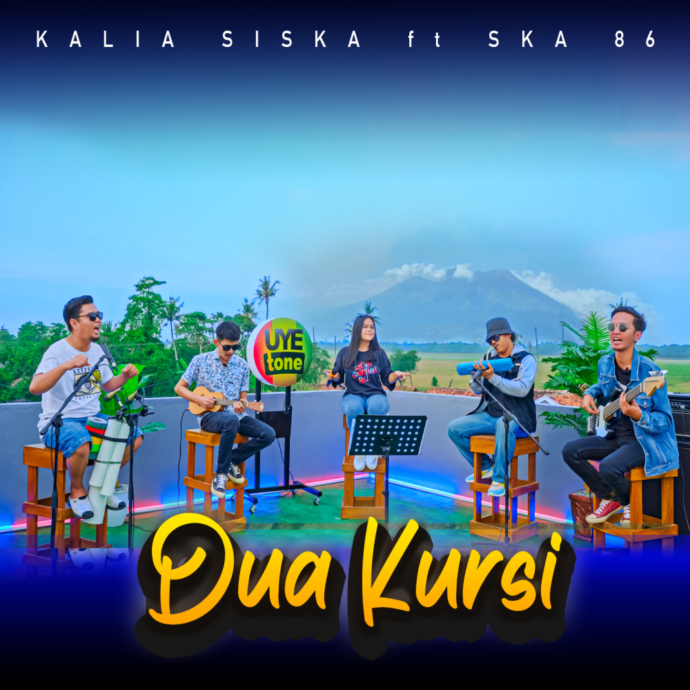 DUA KURSI