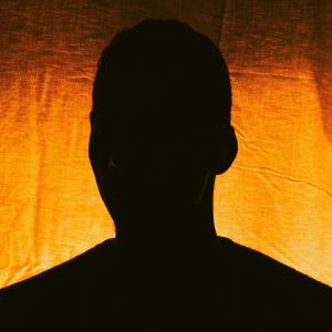 收聽Dayo的Potentiel歌詞歌曲