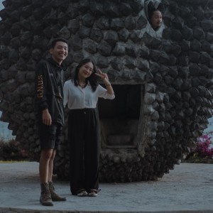 Listen to A Little Paradise from North Tapanuli song with lyrics from VANT Music