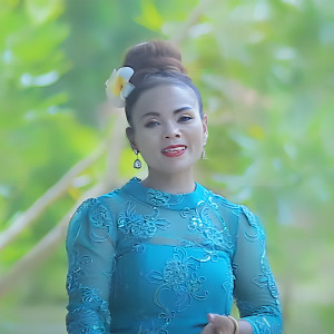 Listen to ຜາແດງນາງໄອ່ (ผาแดงนางไอ่) song with lyrics from Bangonnoy Siengthong