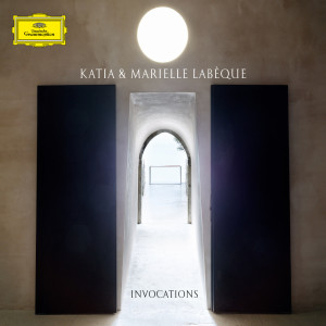 收聽Katia et Marielle Labèque的Stravinsky: Le Sacre du Printemps - Version For Two Pianos / Pt. 1: L'Adoration de la terre - Augures printaniers — Danses des adolescentes (Version For Two Pianos)歌詞歌曲