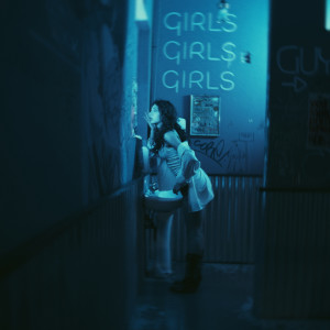 Album pretty when you cry / crush from 