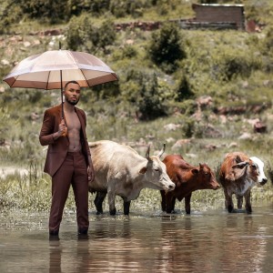 收听Zulu Mkhathini的SOMANDLA歌词歌曲