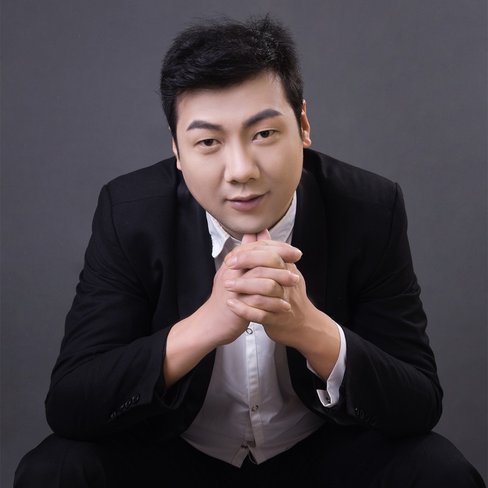 山影舞曲