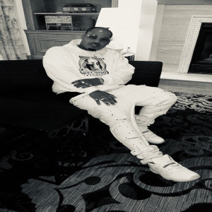 Album Keep 'em Coming (Explicit) from Wynsum Cashe't