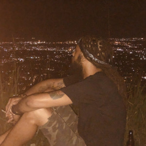 Dengarkan Greatness lagu dari Marino Maali dengan lirik