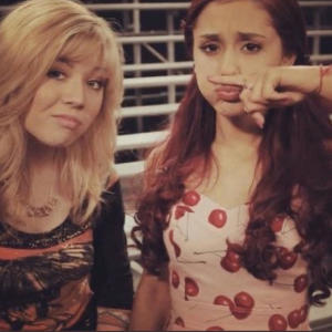 收聽widowz的hollywood (Explicit)歌詞歌曲