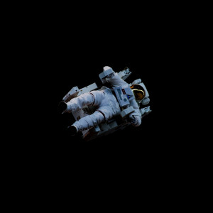 Dengarkan Spacebound (Explicit) lagu dari Sip dengan lirik