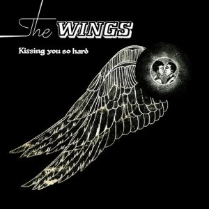 ดาวน์โหลดและฟังเพลง Am in Love Again พร้อมเนื้อเพลงจาก the Wings