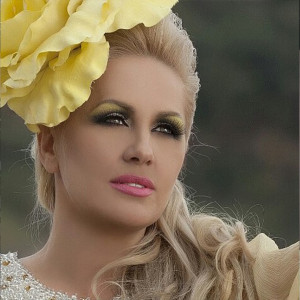 Listen to Merr fryme song with lyrics from Gili
