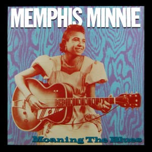 ดาวน์โหลดและฟังเพลง Moaning The Blues พร้อมเนื้อเพลงจาก Memphis Minnie