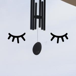 ดาวน์โหลดและฟังเพลง Relaxing Wind Chime Sounds พร้อมเนื้อเพลงจาก Sleepy Eyes