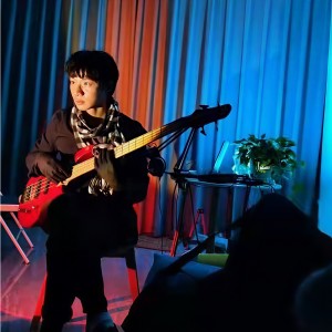 Album Trying from 蓝江龙