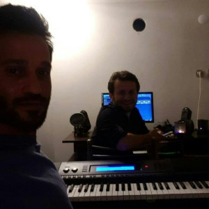 Listen to Final Sounds song with lyrics from oMeRa DJ
