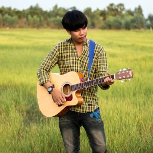 ดาวน์โหลดและฟังเพลง แฟนเก่าที่เจ้าลืม พร้อมเนื้อเพลงจาก ท๊อป มอซอ
