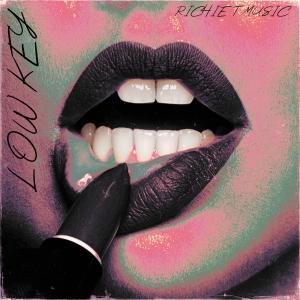 Richie T Music的專輯Lowkey