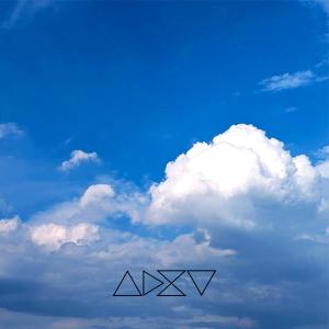 ดาวน์โหลดและฟังเพลง Rebirth พร้อมเนื้อเพลงจาก ADXY