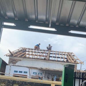 Dengarkan kenangan indah lagu dari Alfin dengan lirik