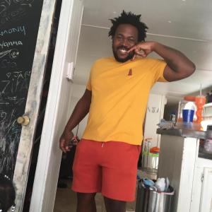 收聽Dos 2point0的Hot Plate (Explicit)歌詞歌曲