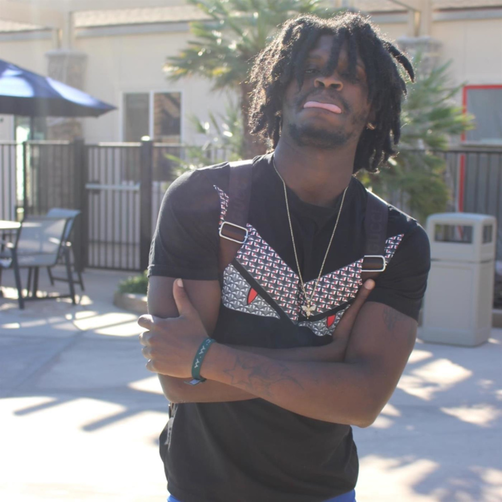 We Aint Equal (feat. Young Haze) (Explicit)