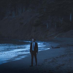 收聽Dawson Clyde的who do you see? (feat. David Jennings)歌詞歌曲