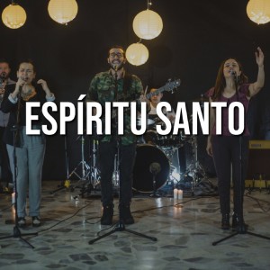 Listen to Espíritu Santo song with lyrics from Corban