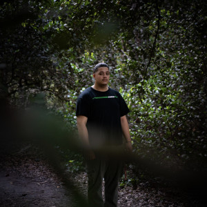 ดาวน์โหลดและฟังเพลง Gardens (Explicit) พร้อมเนื้อเพลงจาก Vigil