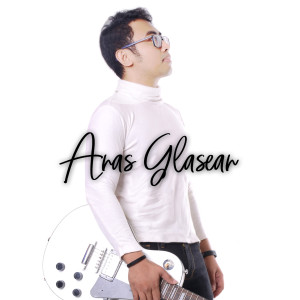 Dengarkan Cinta Tak Pernah Lelah lagu dari Anas Glasean dengan lirik