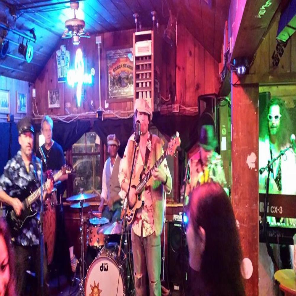 Posterior (Live @ Henfling's)