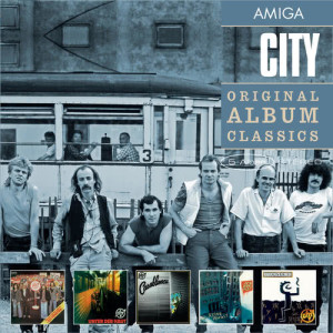 ดาวน์โหลดและฟังเพลง Meister aller Klassen พร้อมเนื้อเพลงจาก City