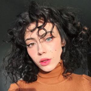 Dengarkan eyes brue or brown, can't remember (8D slowed + reverb) - acoustic (- acoustic) lagu dari 8D slowed + reverb viral audios dengan lirik