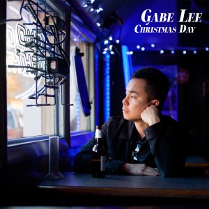 ดาวน์โหลดและฟังเพลง Christmas Day พร้อมเนื้อเพลงจาก Gabe Lee