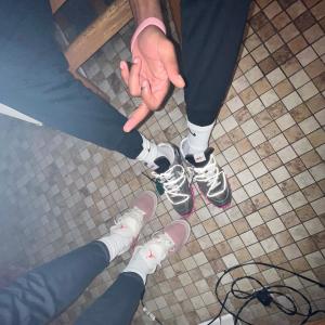Listen to Biscotti (Explicit) song with lyrics from Guap