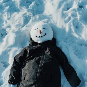 收聽凹與山的Snow in Osaka歌詞歌曲