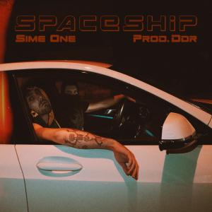 Sime One的專輯Spaceship (feat. Ddr) (Explicit)