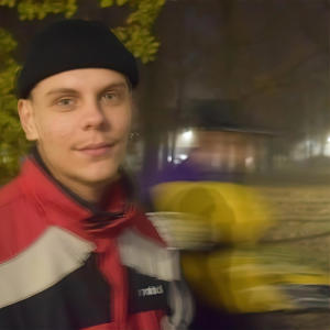 收聽rtxalert的LAY LOW (Explicit)歌詞歌曲