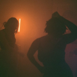Listen to Dance Inn song with lyrics from Morgan Bosman