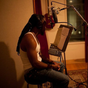 Listen to Keep It on Me song with lyrics from Makaso