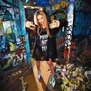 收聽Lihot的Everything and Nothing歌詞歌曲