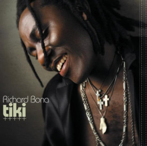 ดาวน์โหลดและฟังเพลง Calçadao de Copacabana พร้อมเนื้อเพลงจาก Richard Bona