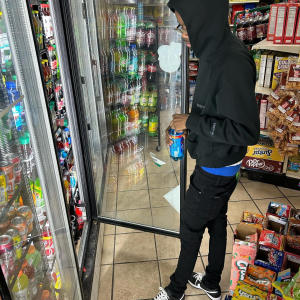 收聽ODM Gtayy的Road Runner (Explicit)歌詞歌曲