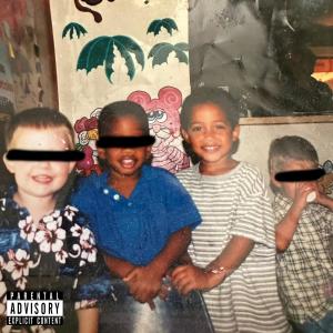 ดาวน์โหลดและฟังเพลง ELFBAR (feat. Joaby & Bodei) (Explicit) พร้อมเนื้อเพลงจาก Mun